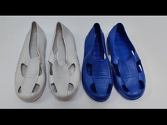 รองเท้ารองเท้าสี่หลุม