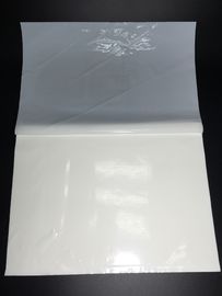 PE กำจัดฝุ่น Cleanroom Sticky Mat Water Based Acrylic Adhesive 50/100 Layers