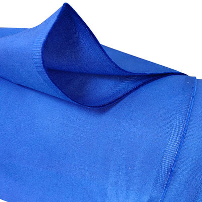 ผ้า Workwear สารหน่วงไฟผ้าฝ้ายโพลีผสม ESD ป้องกันไฟฟ้าสถิตย์สีน้ำเงินสำหรับพื้นที่ป้องกันไฟฟ้าสถิตย์