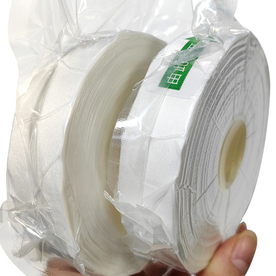 ม้วนผ้าไมโครไฟเบอร์แบบแห้งไม่ทอสำหรับทำความสะอาดห้องปฏิบัติการ